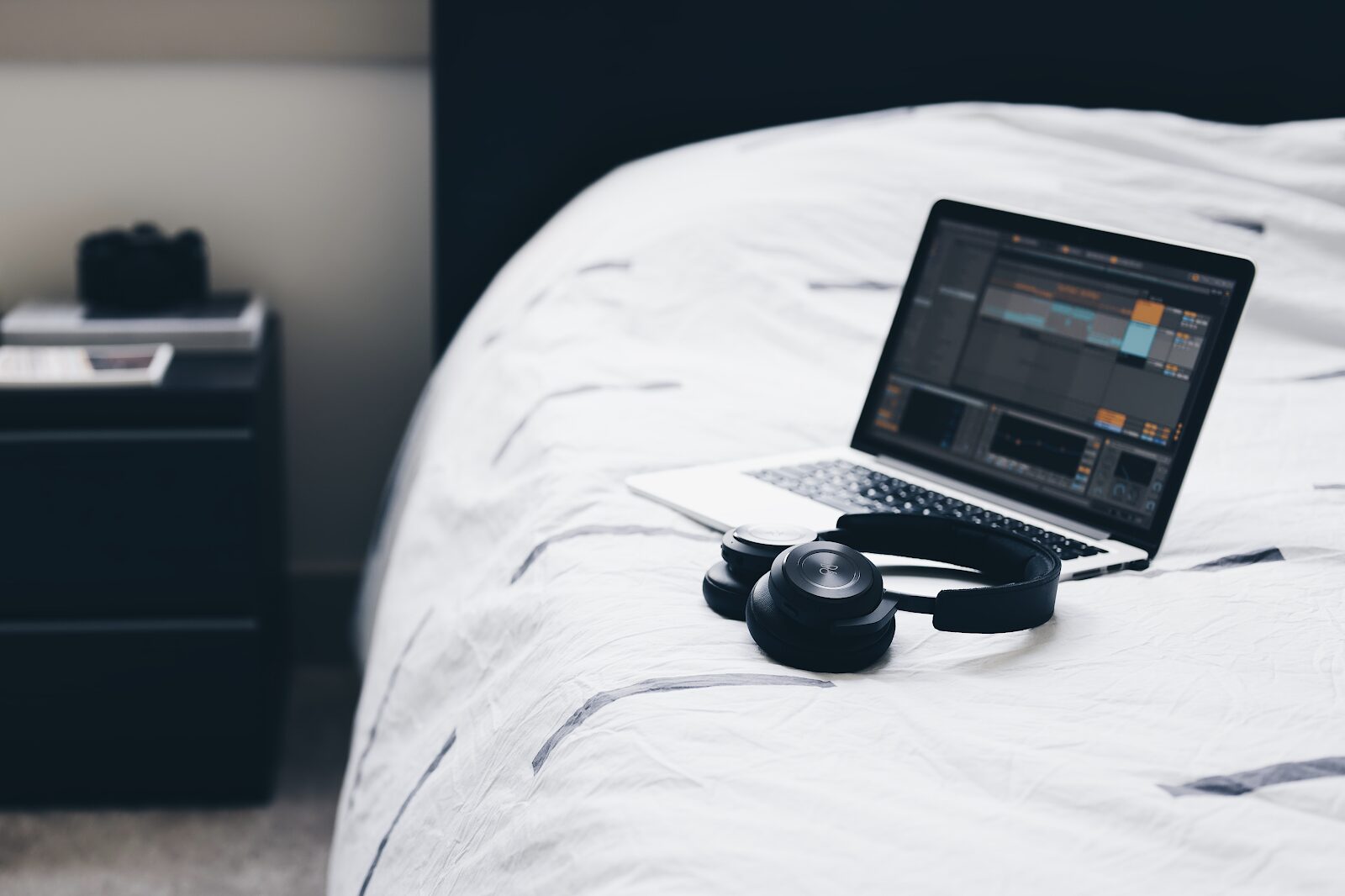 How to work from home effectively during a pandemic